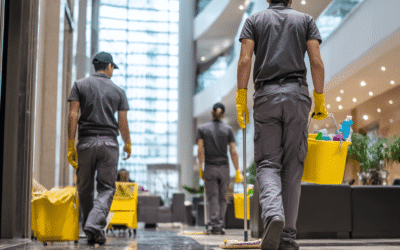 Schoonmaak: zelf doen of uitbesteden?